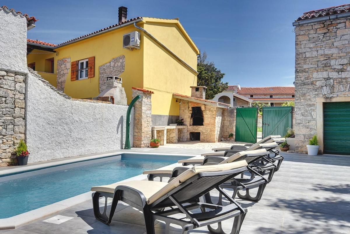 Villa Micol Gajana Exterior foto